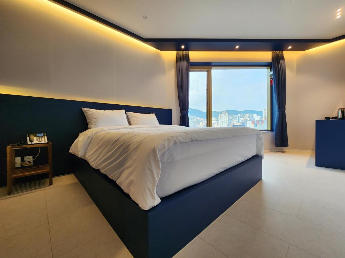 בוסאן Gold Stone Hotel מראה חיצוני תמונה