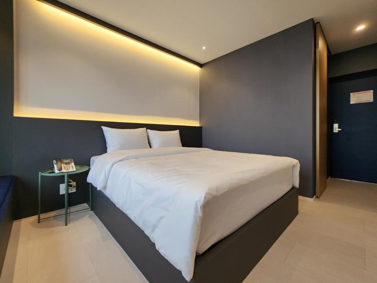 בוסאן Gold Stone Hotel מראה חיצוני תמונה