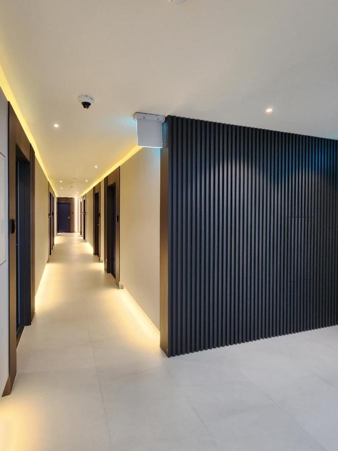 בוסאן Gold Stone Hotel מראה חיצוני תמונה